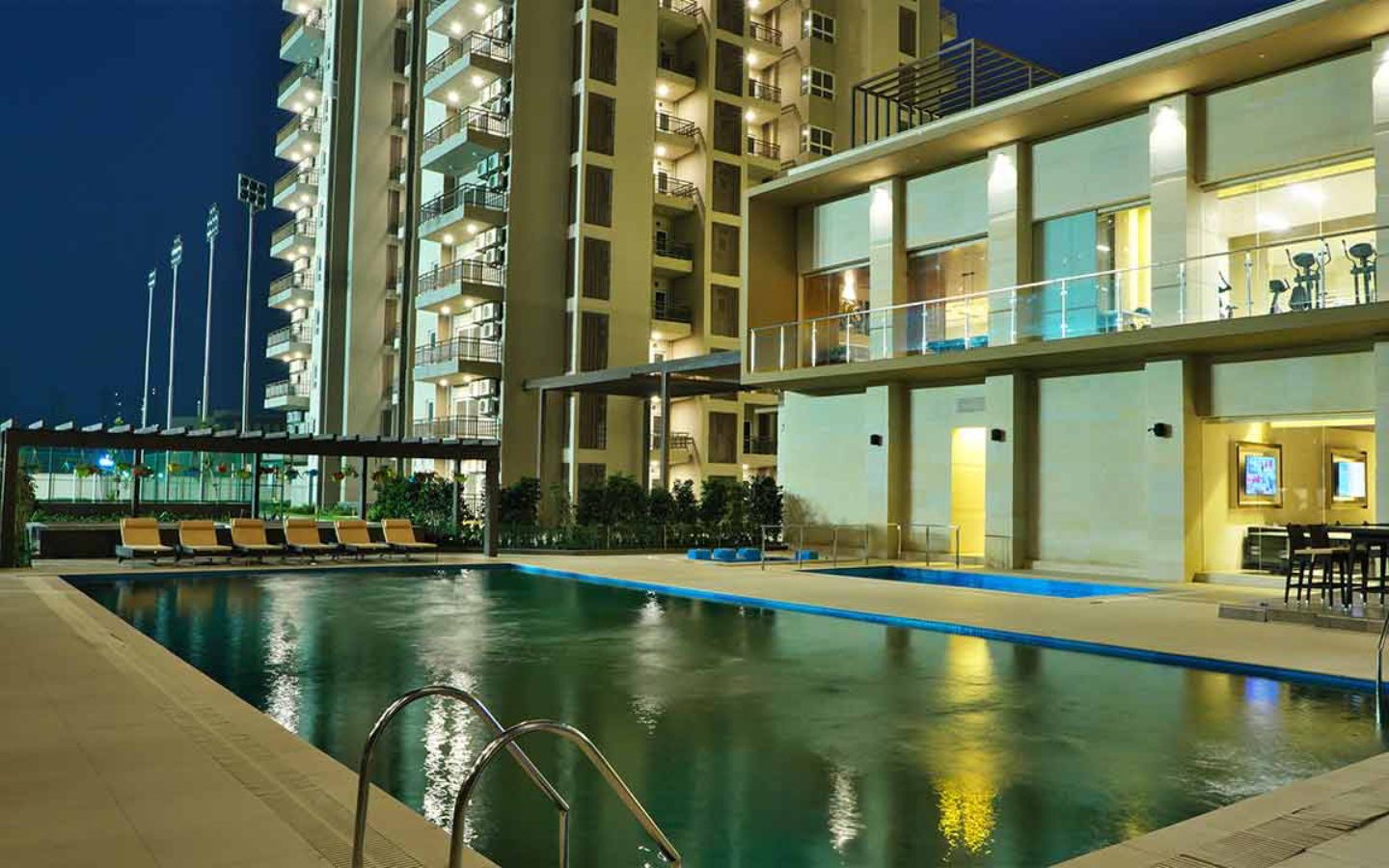 Adani M2K Oyster Grande