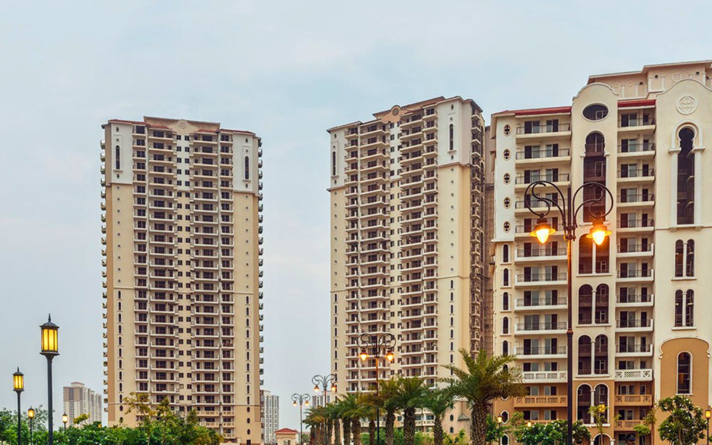 DLF New Town Heights 2