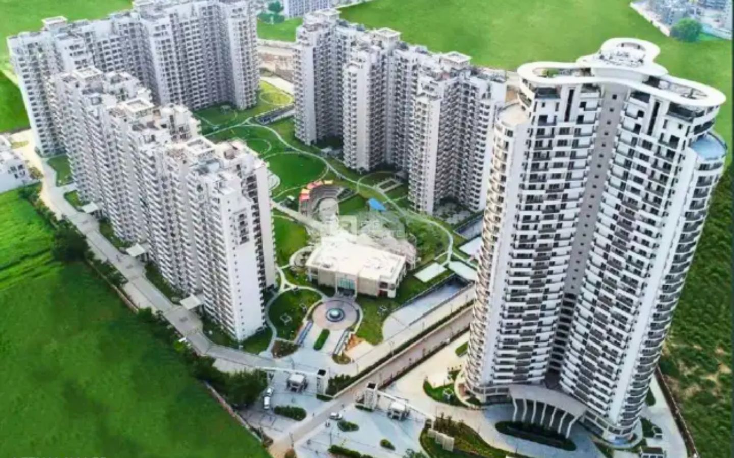 Landmark The Homes 81